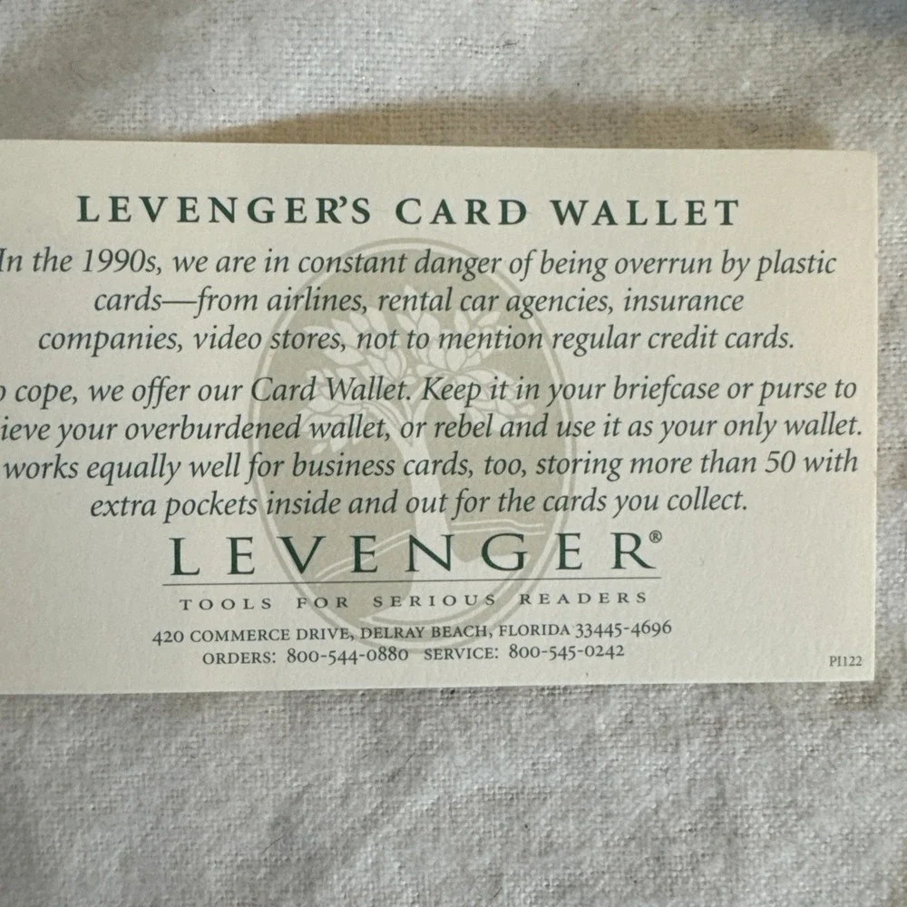 Levenger‎ Pebbled Saddle Brown Fine Leather ID Credit Card Wallet NEW In Box